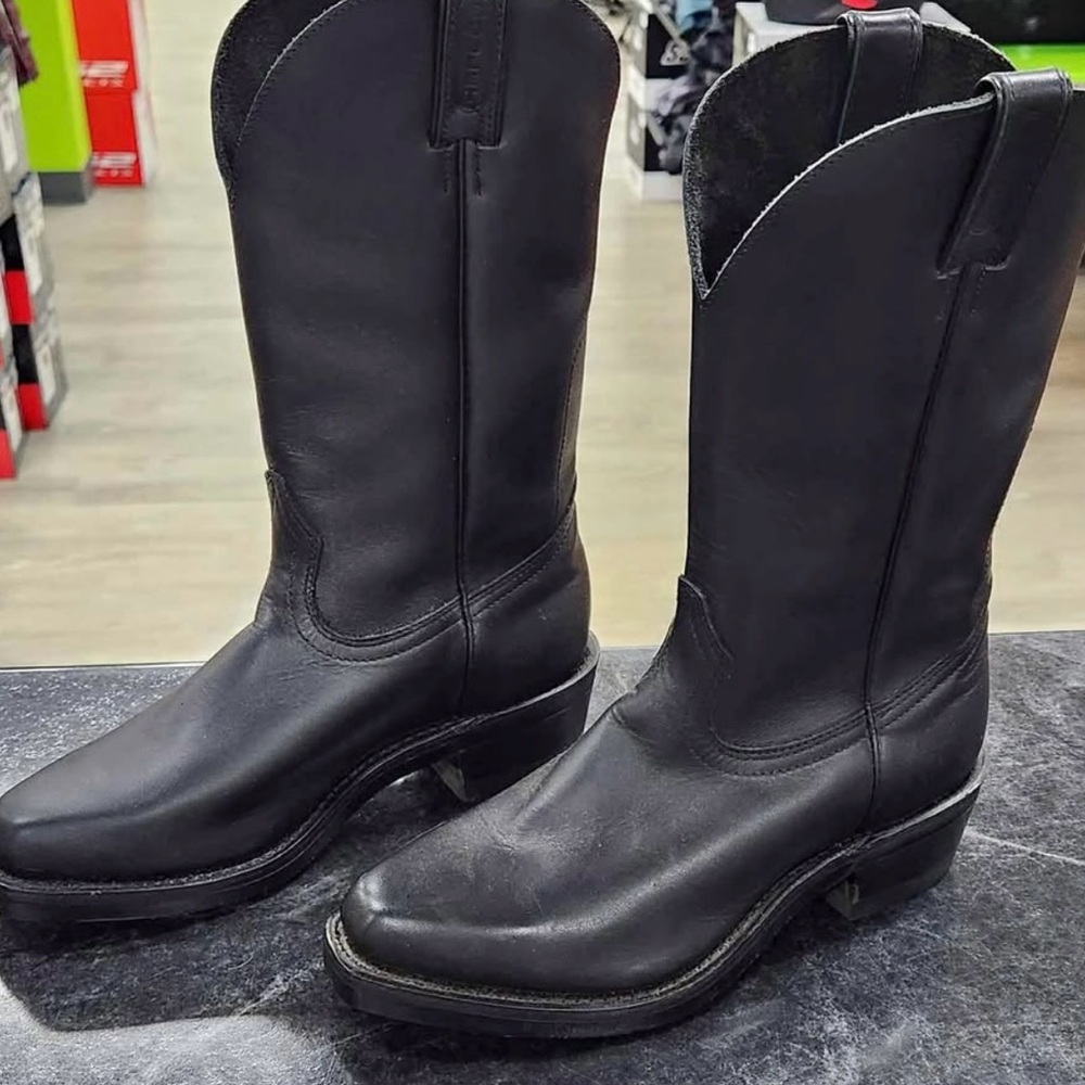 Black Cowboy Boots